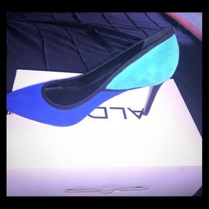 Aldo blue contrast heels! Size 9